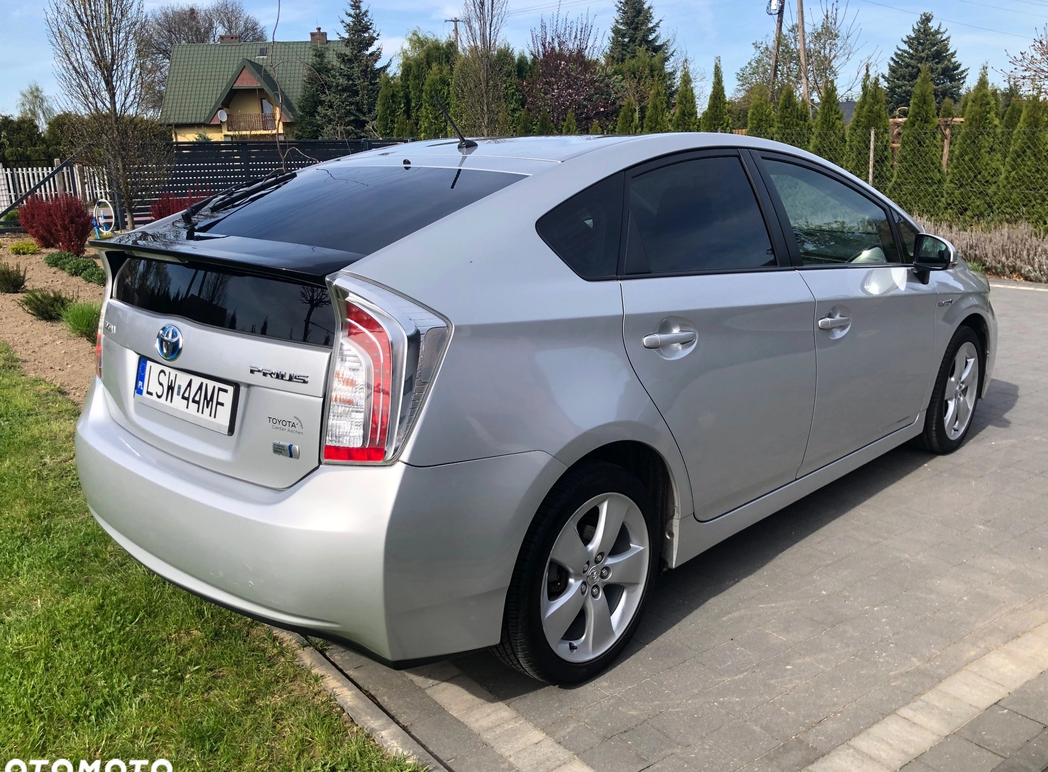 Toyota Prius cena 50500 przebieg: 238435, rok produkcji 2012 z Piaski małe 16